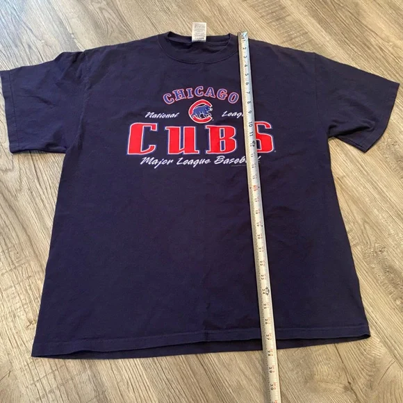 Vintage 2004 CHICAGO CUBS WRIGLEY FIELD T-Shirt Blue Red Size Large - Picture 4 of 6